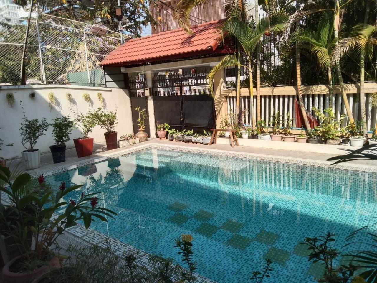 Room 12 - Studio In A Villa 5Mn Walk From The Royal Palace With Swimming Pool 프놈펜 외부 사진